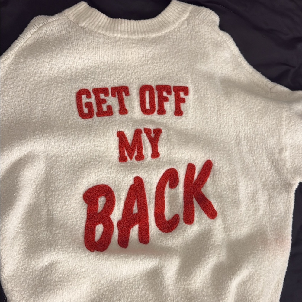 H&M Sweater - Picture 2 of 2
